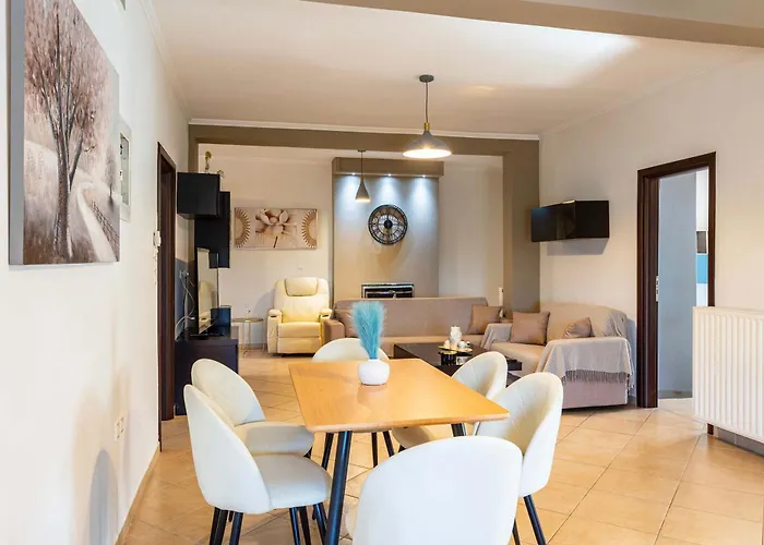 Filiatra's Cozy Haven A Peaceful Escape In Nature *