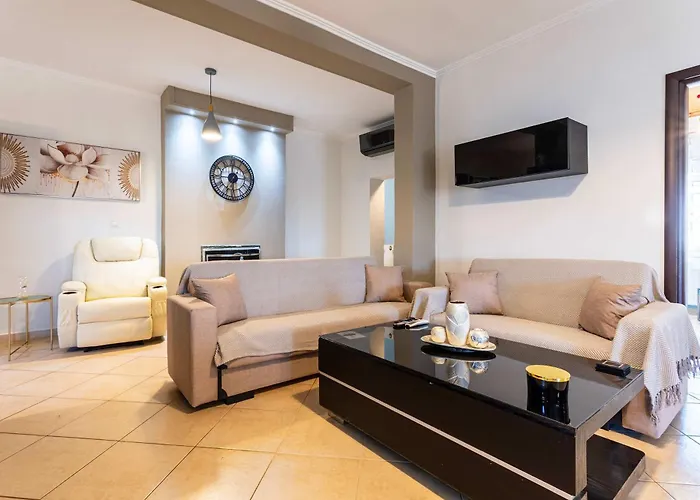 Filiatra's Cozy Haven A Peaceful Escape In Nature *