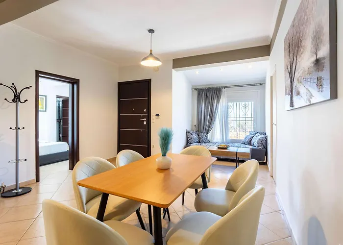 Filiatra's Cozy Haven A Peaceful Escape In Nature Apartment